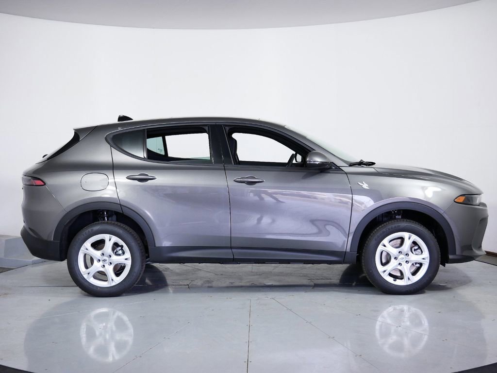 Certified 2024 Dodge Hornet GT image 9