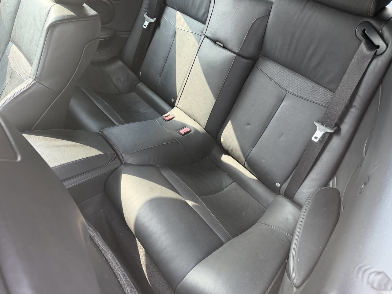 Used 2007 BMW 650i Convertible image 7