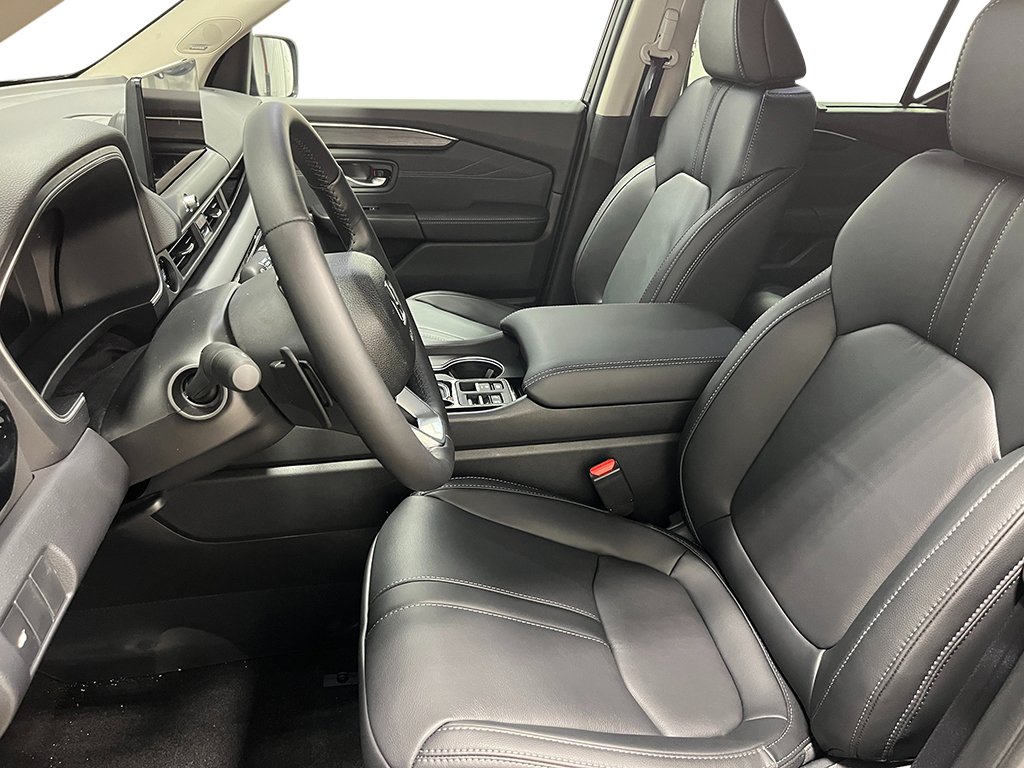 New 2026 Honda Pilot Touring image 8