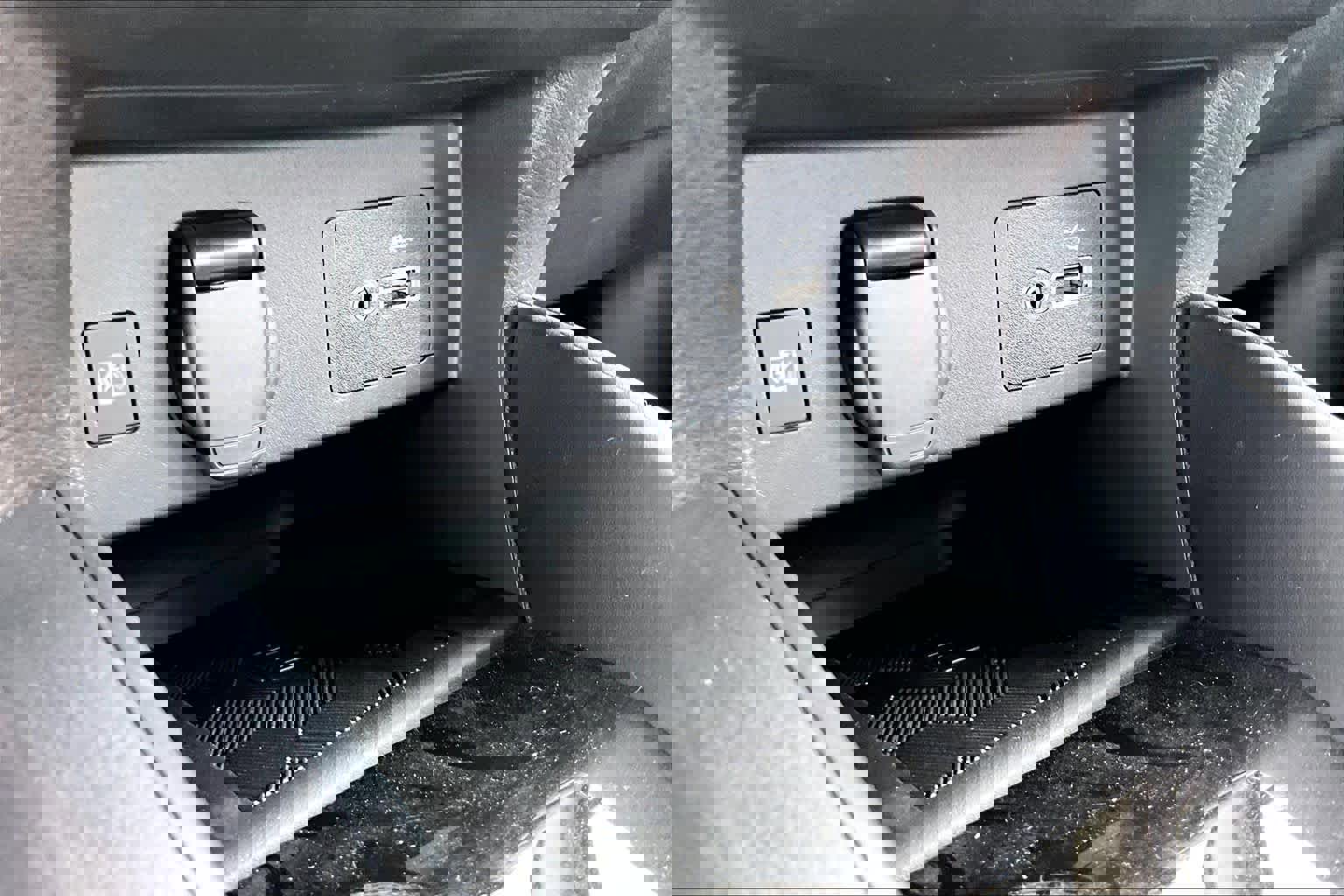 New 2025 Nissan Versa SV w/ Trunk Package image 18