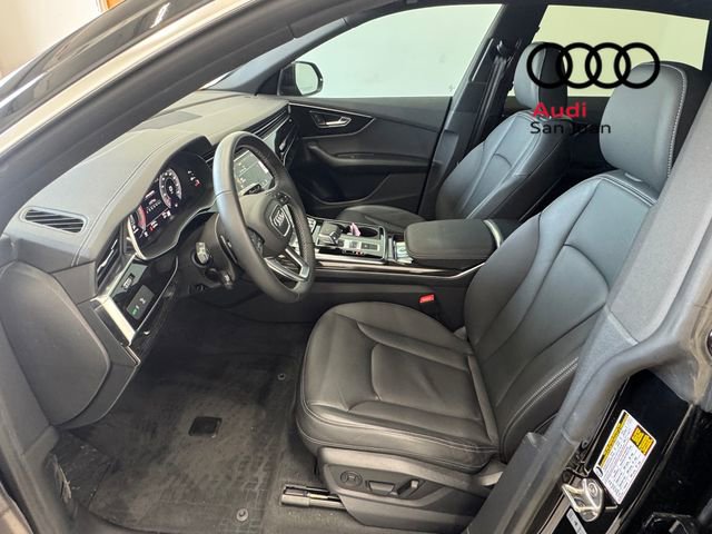 Used 2025 Audi Q8 Premium w/ Convenience Package AWD/4WD image 24