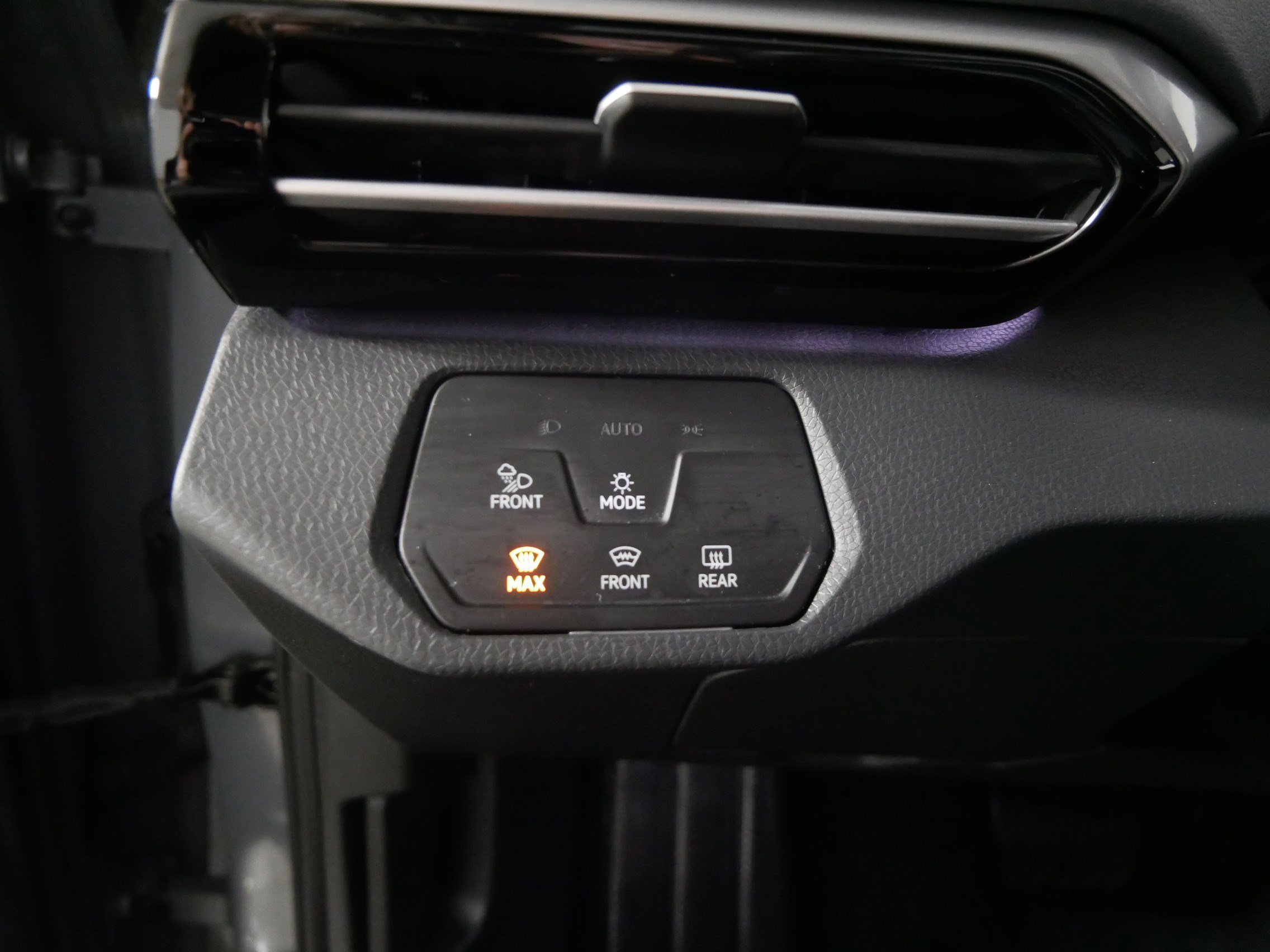 Certified 2023 Volkswagen ID.4 Pro S image 26