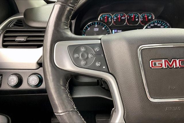 Used 2018 GMC Yukon XL SLT w/ Open Road Package AWD/4WD image 23