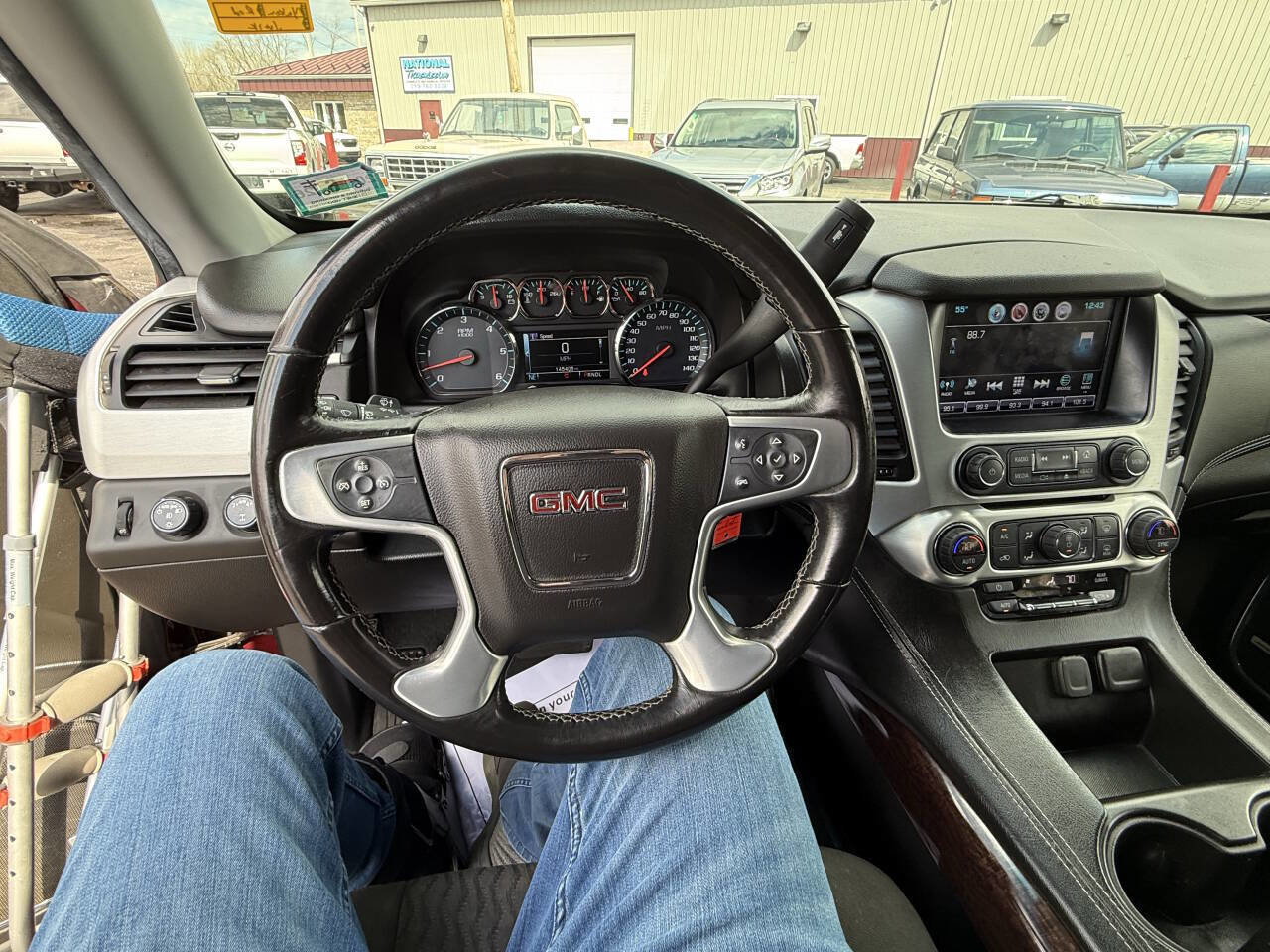 Used 2019 GMC Yukon SLE w/ Convenience Package image 13