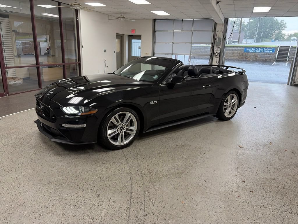 Used 2021 Ford Mustang GT Premium w/ Equipment Group 401A RWD image 19