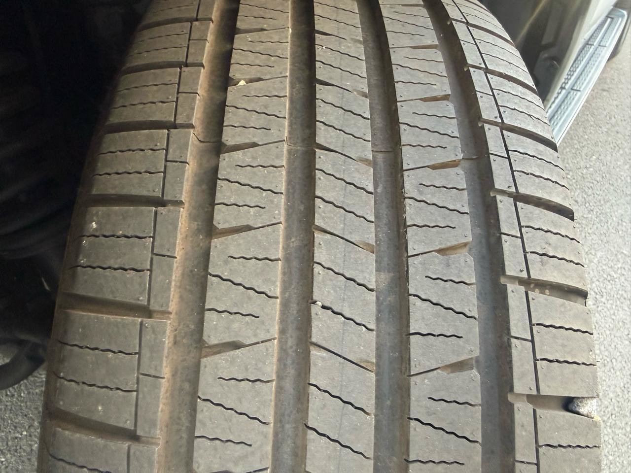 Used 2010 Toyota Sequoia Limited AWD/4WD image 56