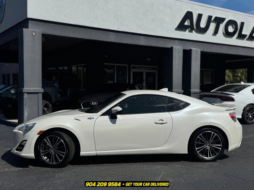 Used 2015 Scion FR-S RWD image 4