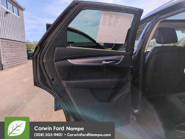 Used 2018 Cadillac XT5 Premium Luxury AWD/4WD image 24