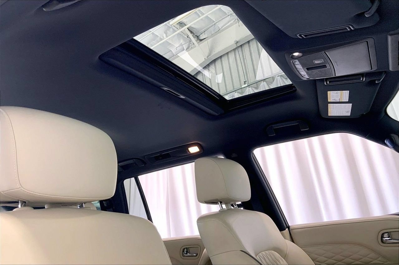 Used 2023 INFINITI QX80 Sensory w/ Cargo Package AWD/4WD image 27