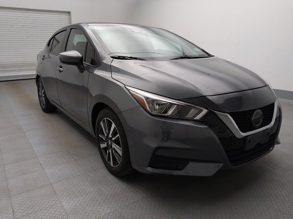 Used 2021 Nissan Versa SV FWD image 13