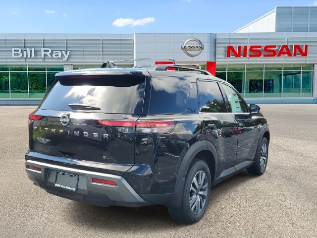 New 2026 Nissan Pathfinder SL FWD image 4