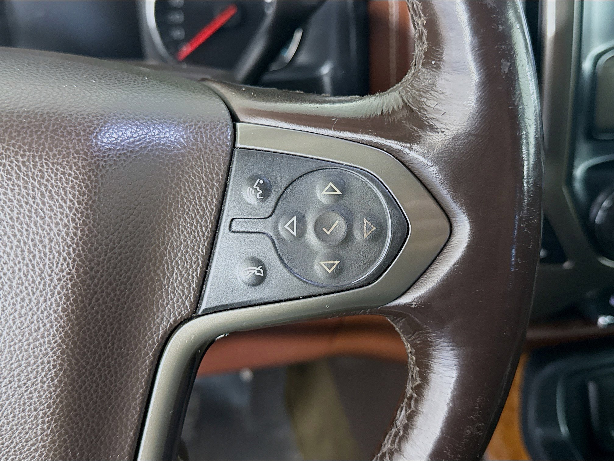 Used 2018 Chevrolet Silverado 2500 High Country image 15