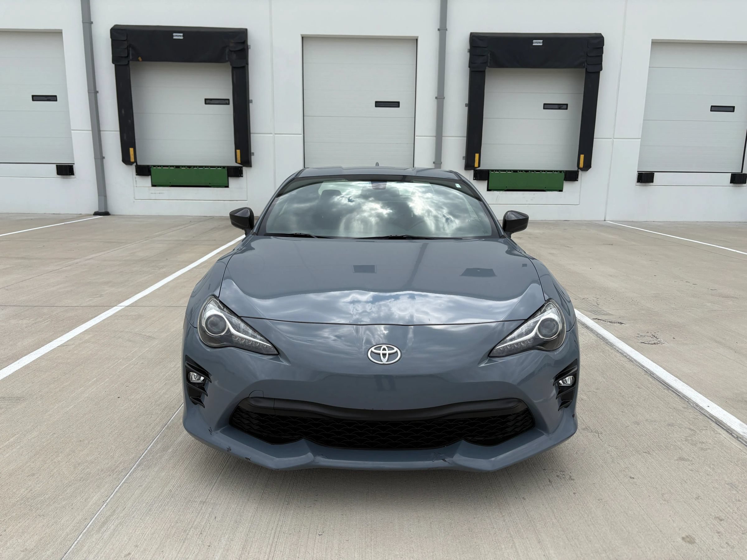 Used 2018 Toyota 86 RWD image 7