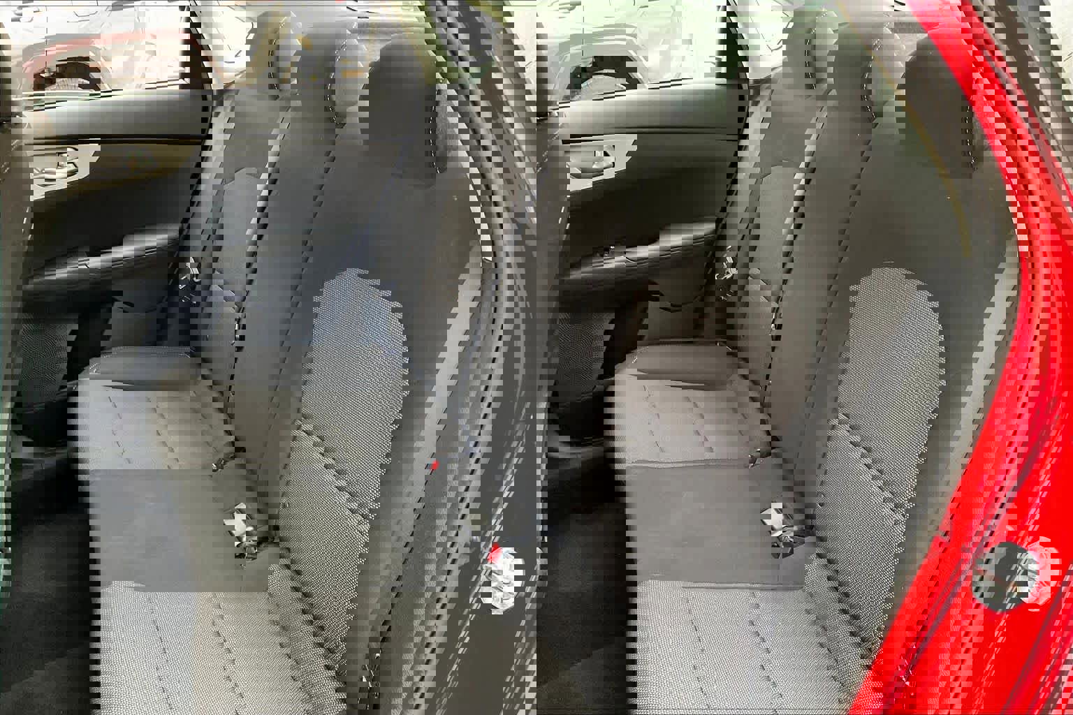 Used 2024 Kia Forte LXS image 19