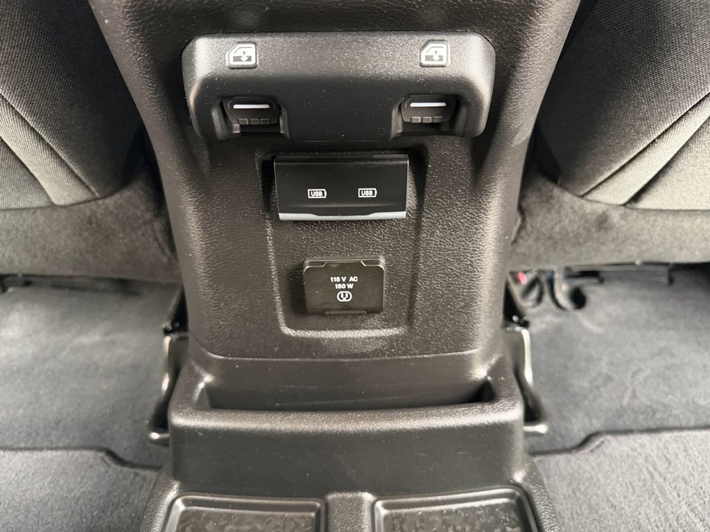 Used 2024 Jeep Wrangler Unlimited Sahara image 29