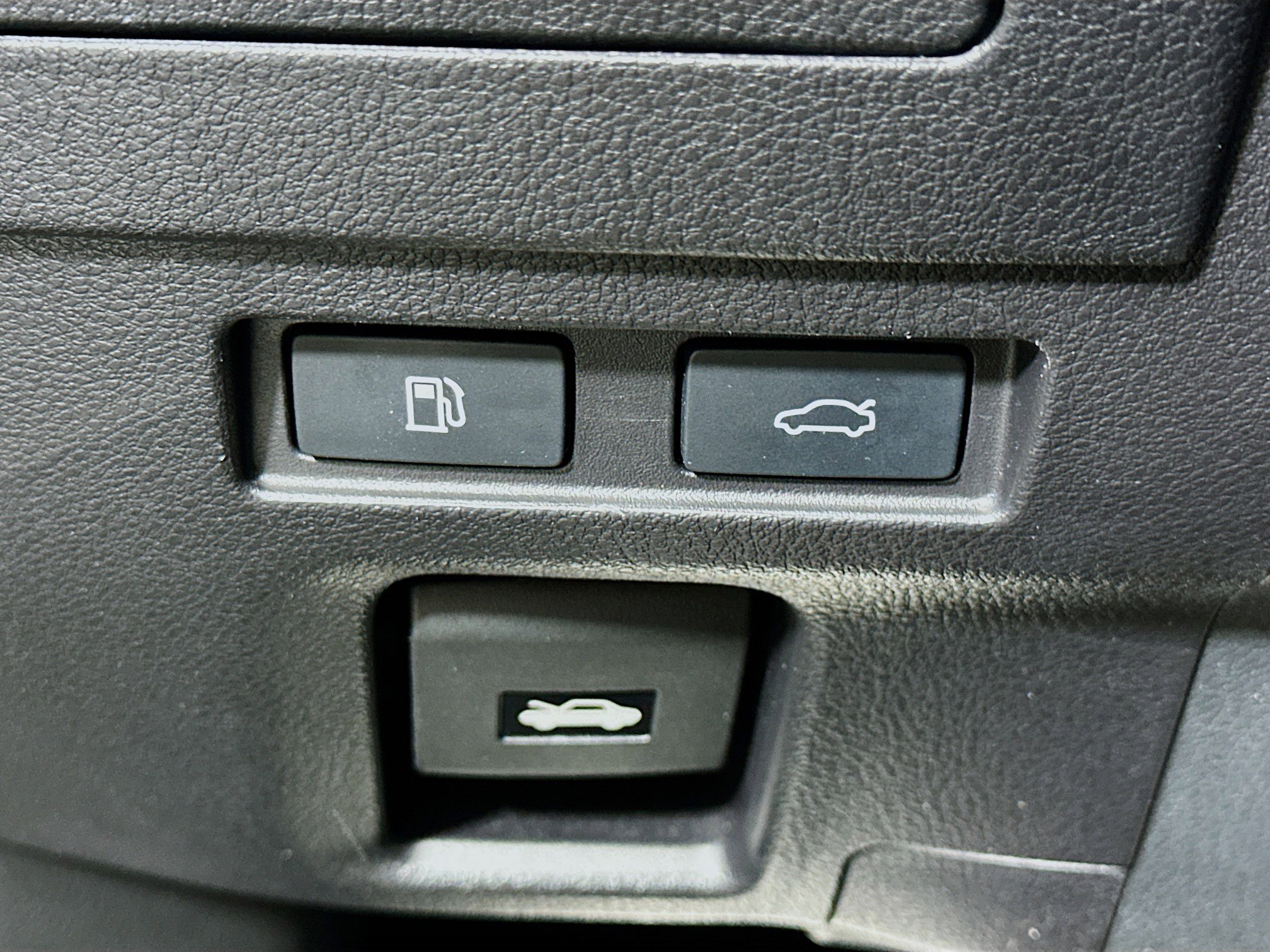 Used 2022 Lexus ES 350 F Sport w/ Accessory Package 2 FWD image 17
