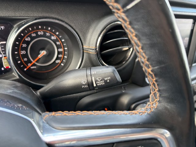 Used 2021 Jeep Gladiator Overland AWD/4WD image 17