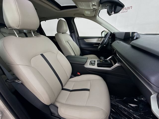Used 2024 MAZDA CX-90 3.3 Turbo w/ Preferred Plus AWD/4WD image 28