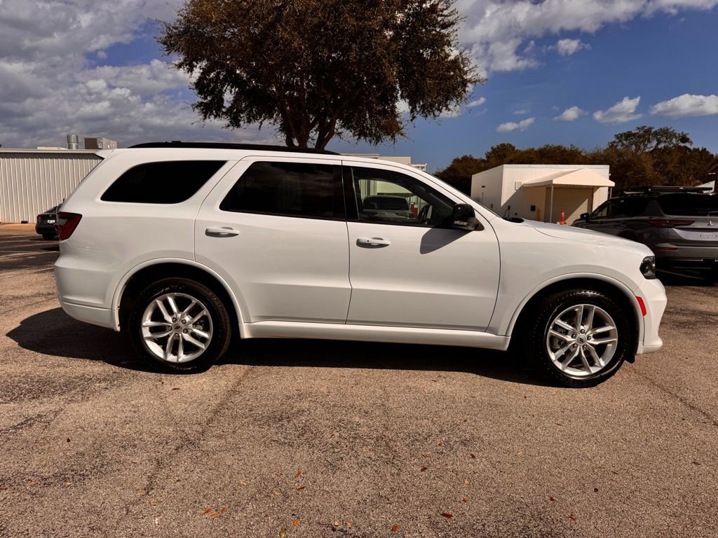 Used 2024 Dodge Durango GT image 11