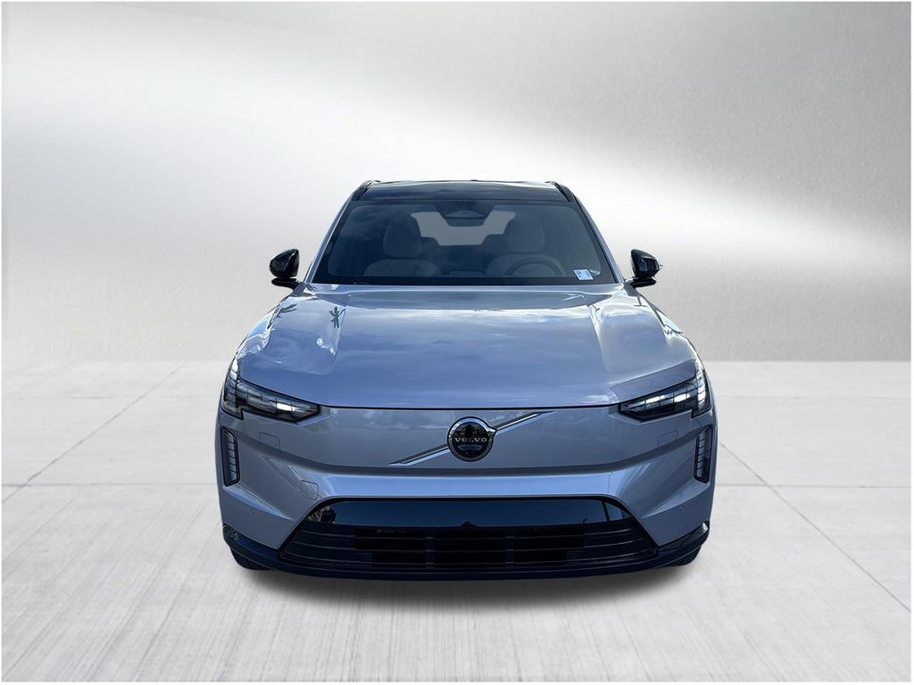 New 2026 Volvo EX90 Plus image 2