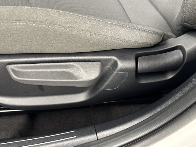 New 2026 Kia K4 FWD image 12