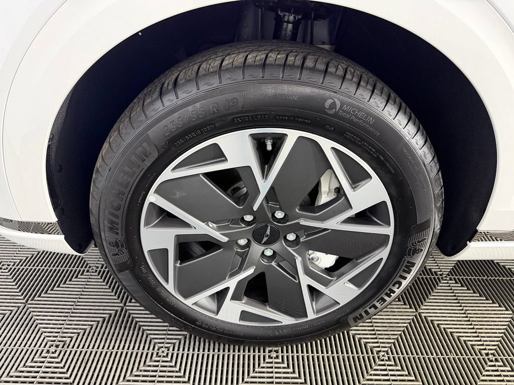 Used 2026 Genesis Electrified GV70 AWD/4WD image 11
