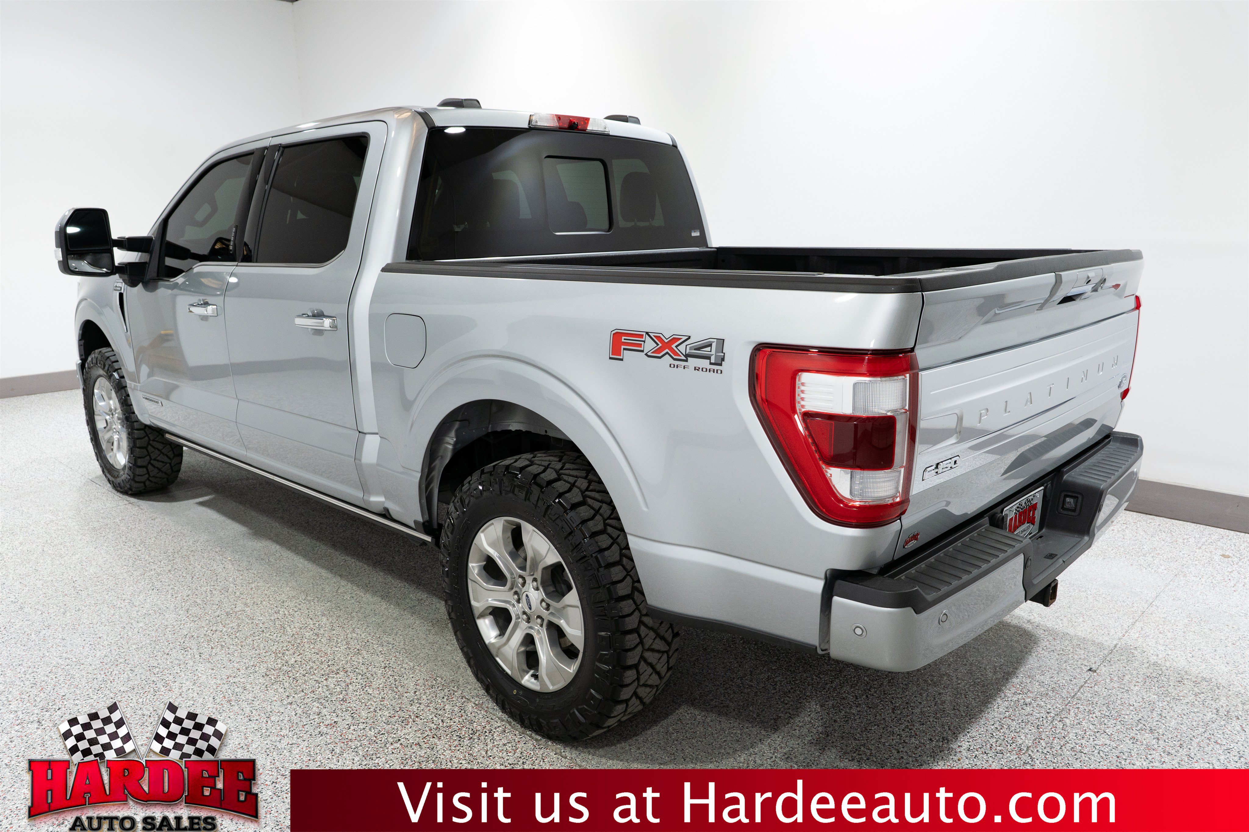 Used 2023 Ford F150 Platinum w/ FX4 Off-Road Package AWD/4WD image 3