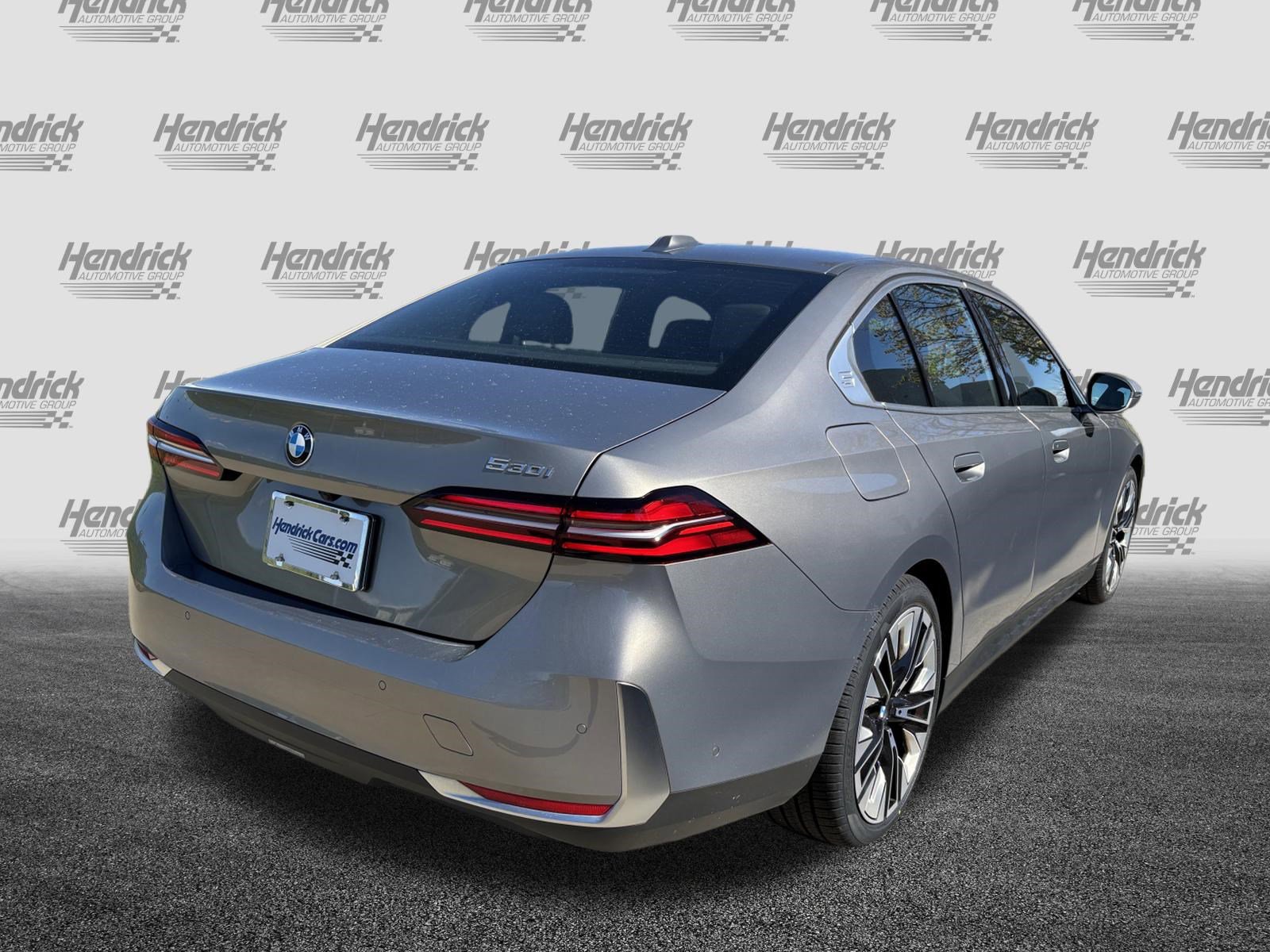 Certified 2025 BMW 530i image 10