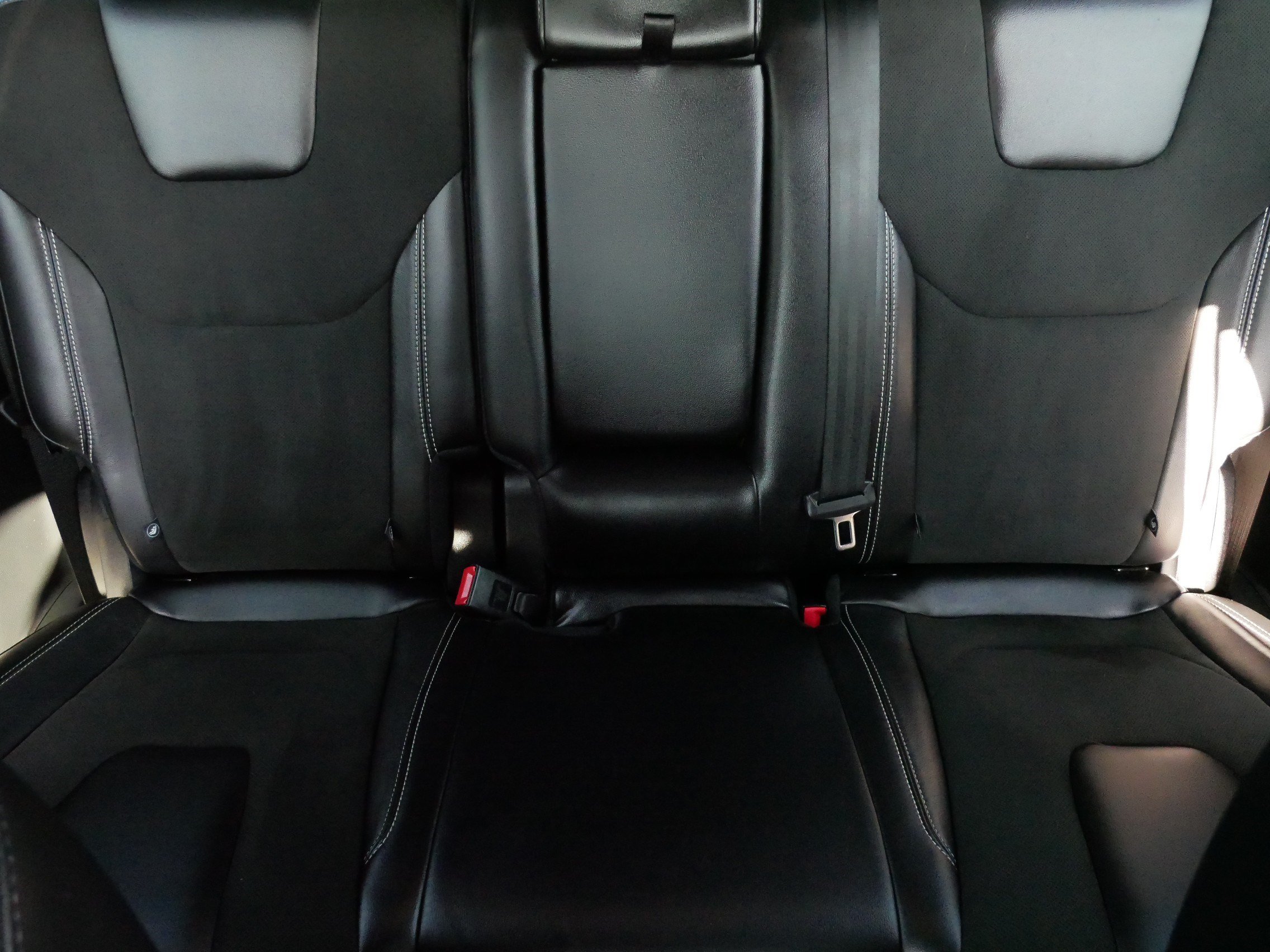 Used 2021 Ford Edge ST AWD/4WD image 13
