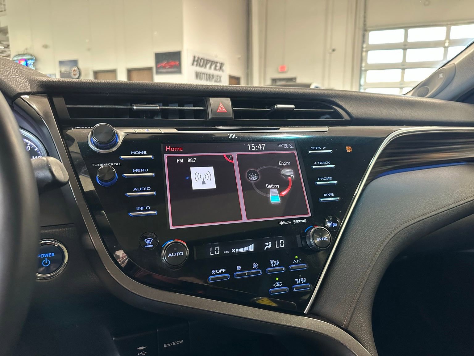 Used 2018 Toyota Camry XLE w/ Audio Package FWD image 23