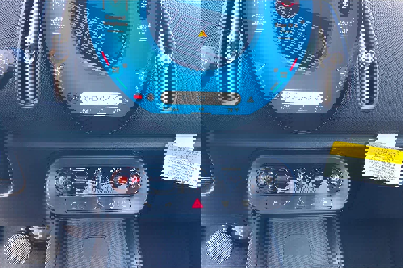 New 2025 MINI Cooper Countryman SE image 18