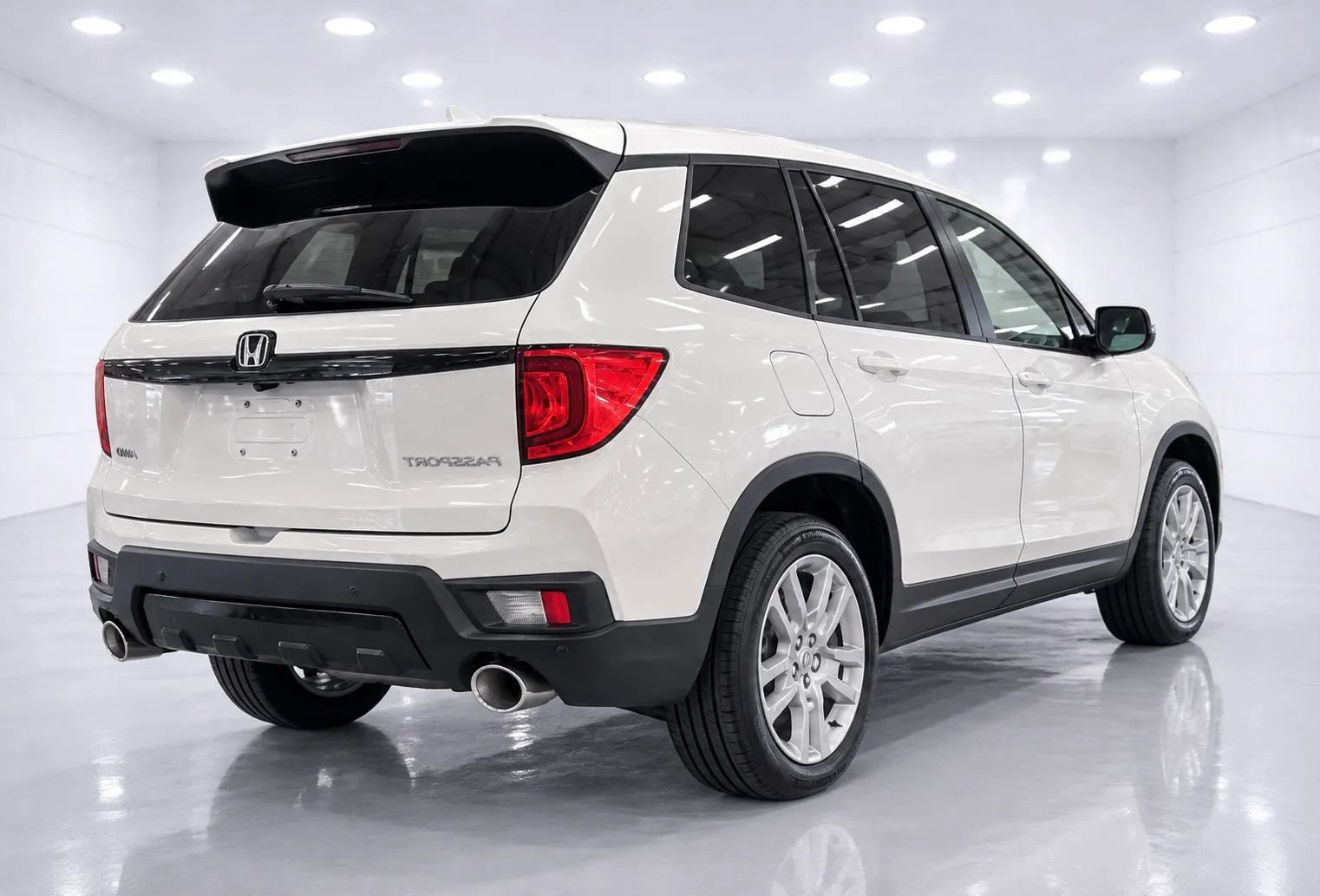 Used 2025 Honda Passport EX-L image 5