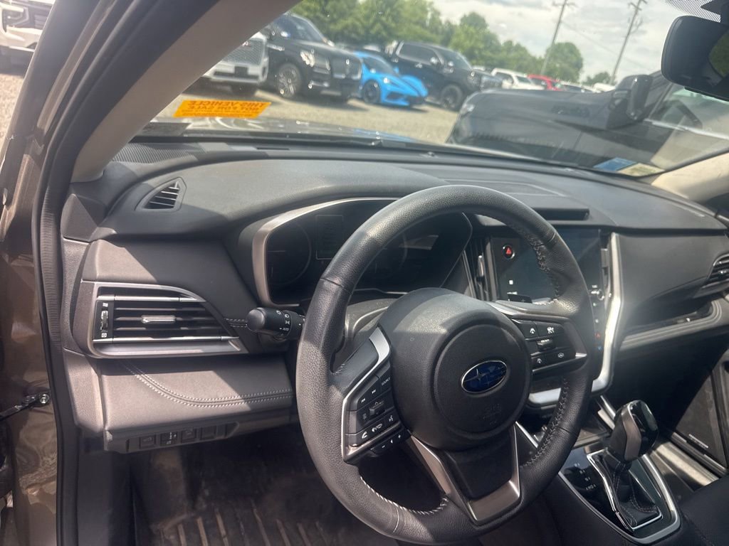 Used 2023 Subaru Outback Limited AWD/4WD image 18