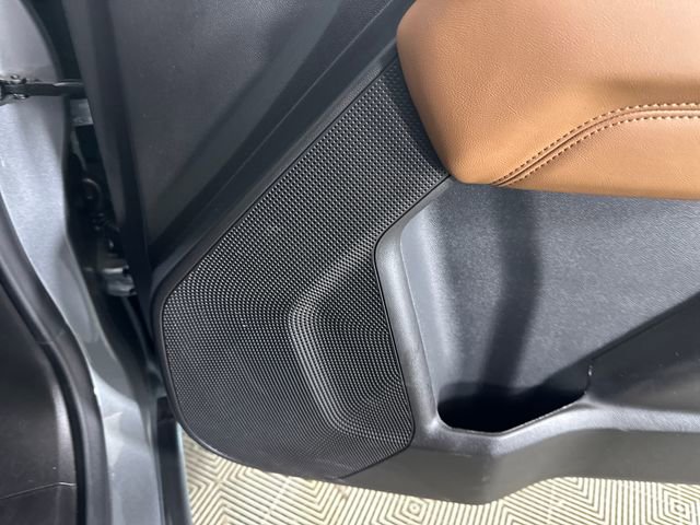 Used 2026 GMC Canyon AT4 w/ Technology Plus Package AWD/4WD image 29