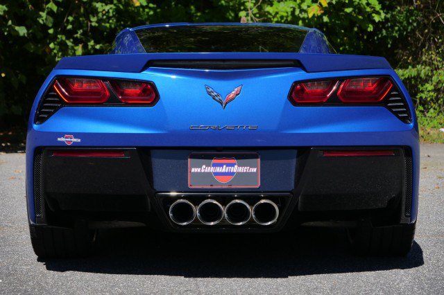 Used 2015 Chevrolet Corvette Stingray Coupe w/ 2LT Preferred Equipment Group RWD image 8