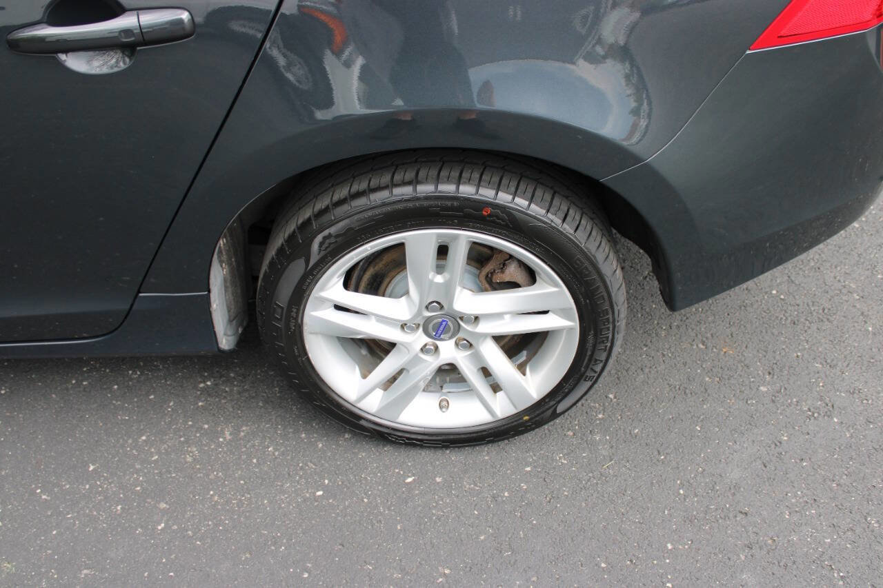 Used 2014 Volvo S60 T5 AWD/4WD image 6