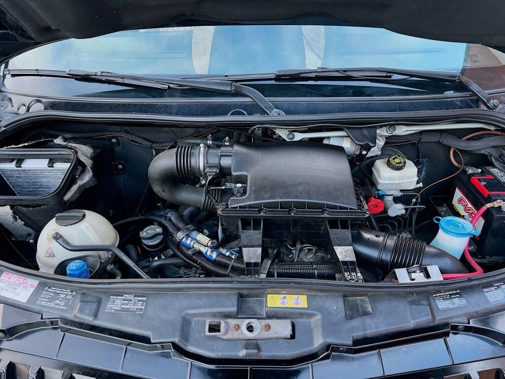 Used 2015 Mercedes-Benz Sprinter 2500 image 29