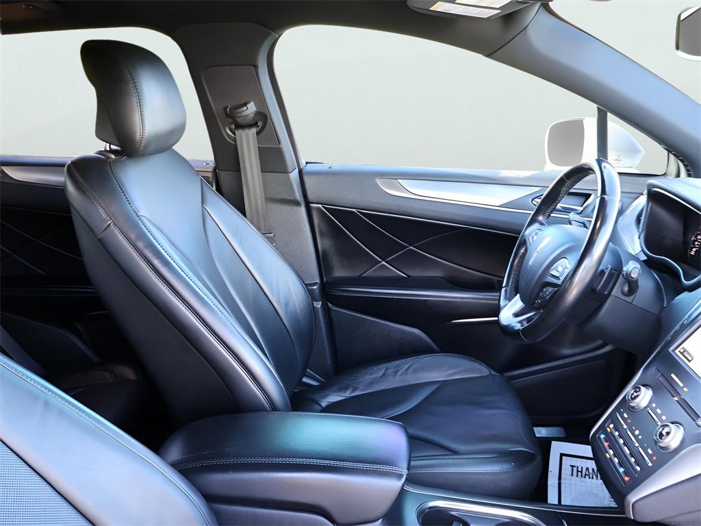 Used 2016 Lincoln MKC Reserve w/ Technology Package image 10