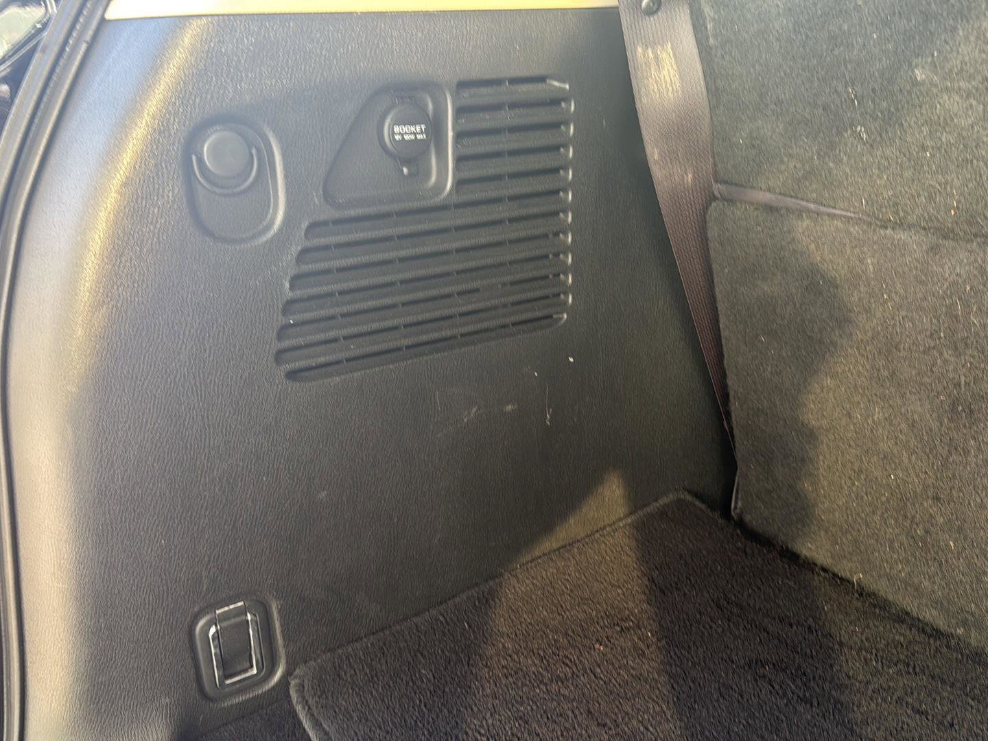 Used 2020 Nissan Armada SL w/ Premium Package image 10