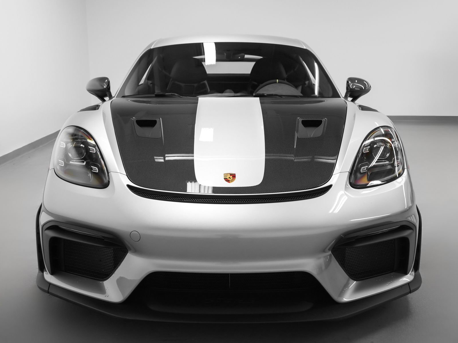 Certified 2025 Porsche 718 Cayman GT4 RS image 8