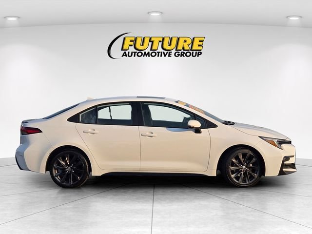 Certified 2024 Toyota Corolla XSE FWD image 4