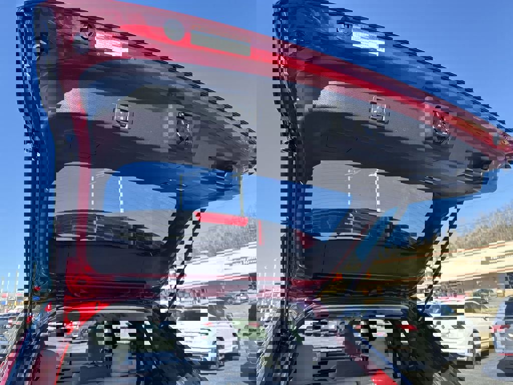 New 2025 Mitsubishi Outlander SE image 46