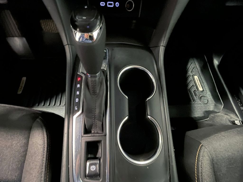 Used 2021 Chevrolet Equinox LT AWD/4WD image 35