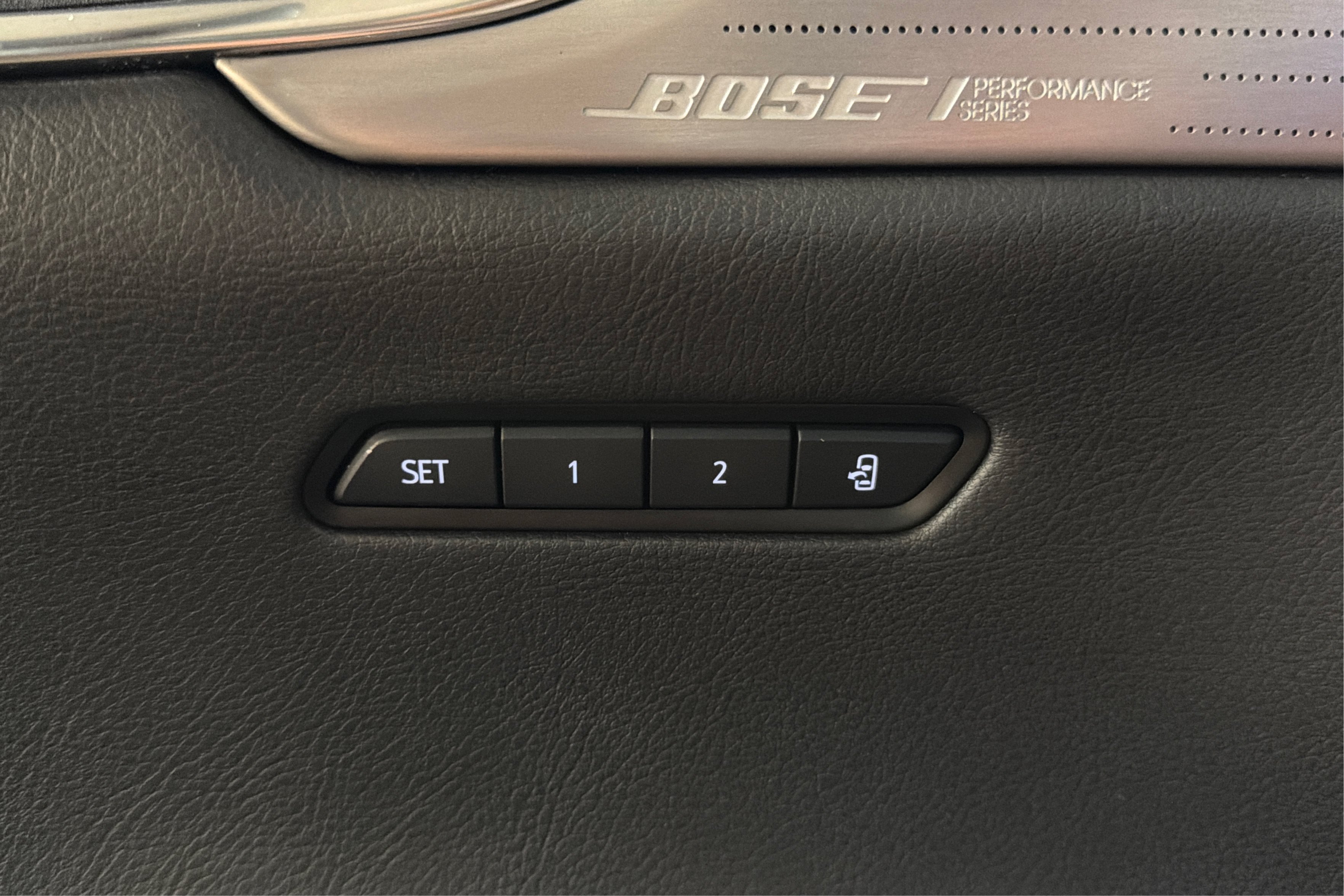 Used 2021 Cadillac XT6 Sport AWD/4WD image 18