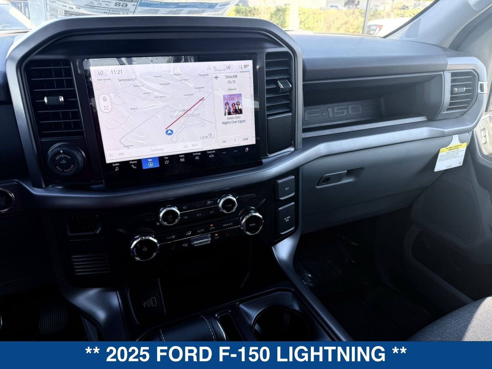 New 2025 Ford F150 Lightning XLT image 29