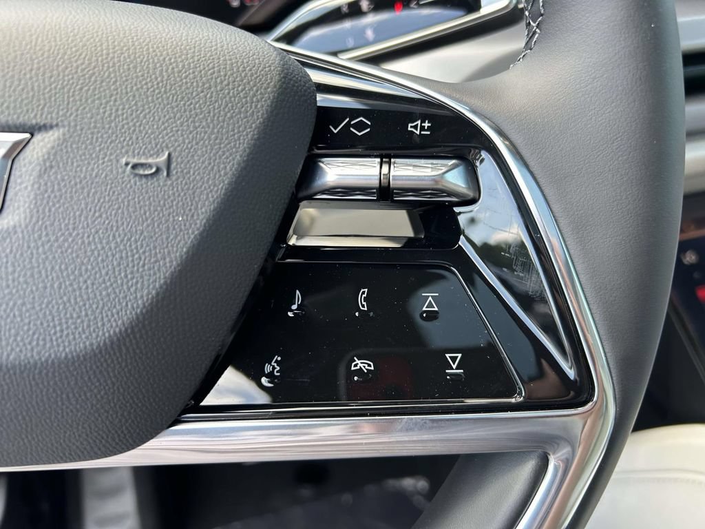 New 2027 Cadillac Vistiq Luxury AWD/4WD image 25