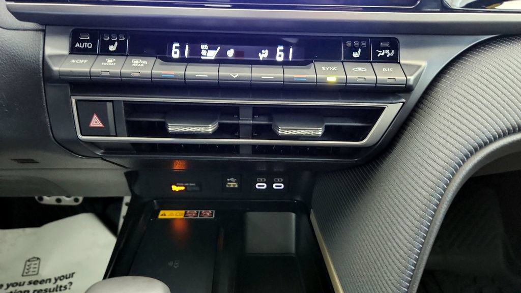 Used 2026 Toyota Camry SE w/ Convenience Package AWD/4WD image 30