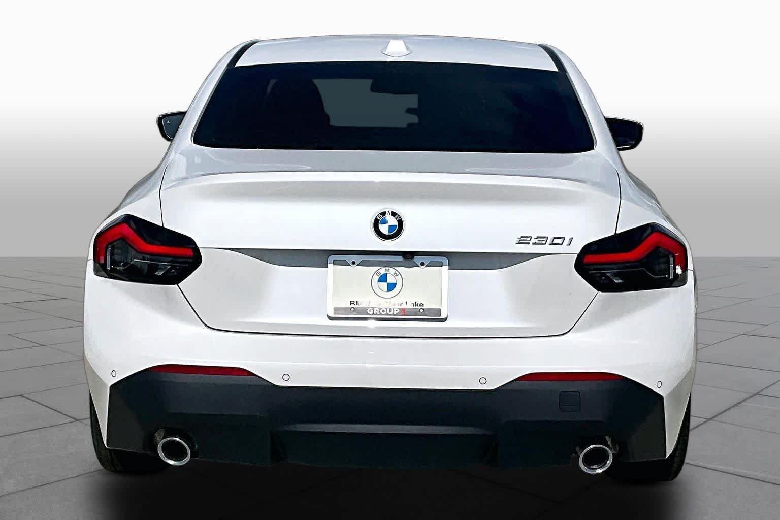 Used 2026 BMW 230i Coupe w/ Premium Package RWD image 4