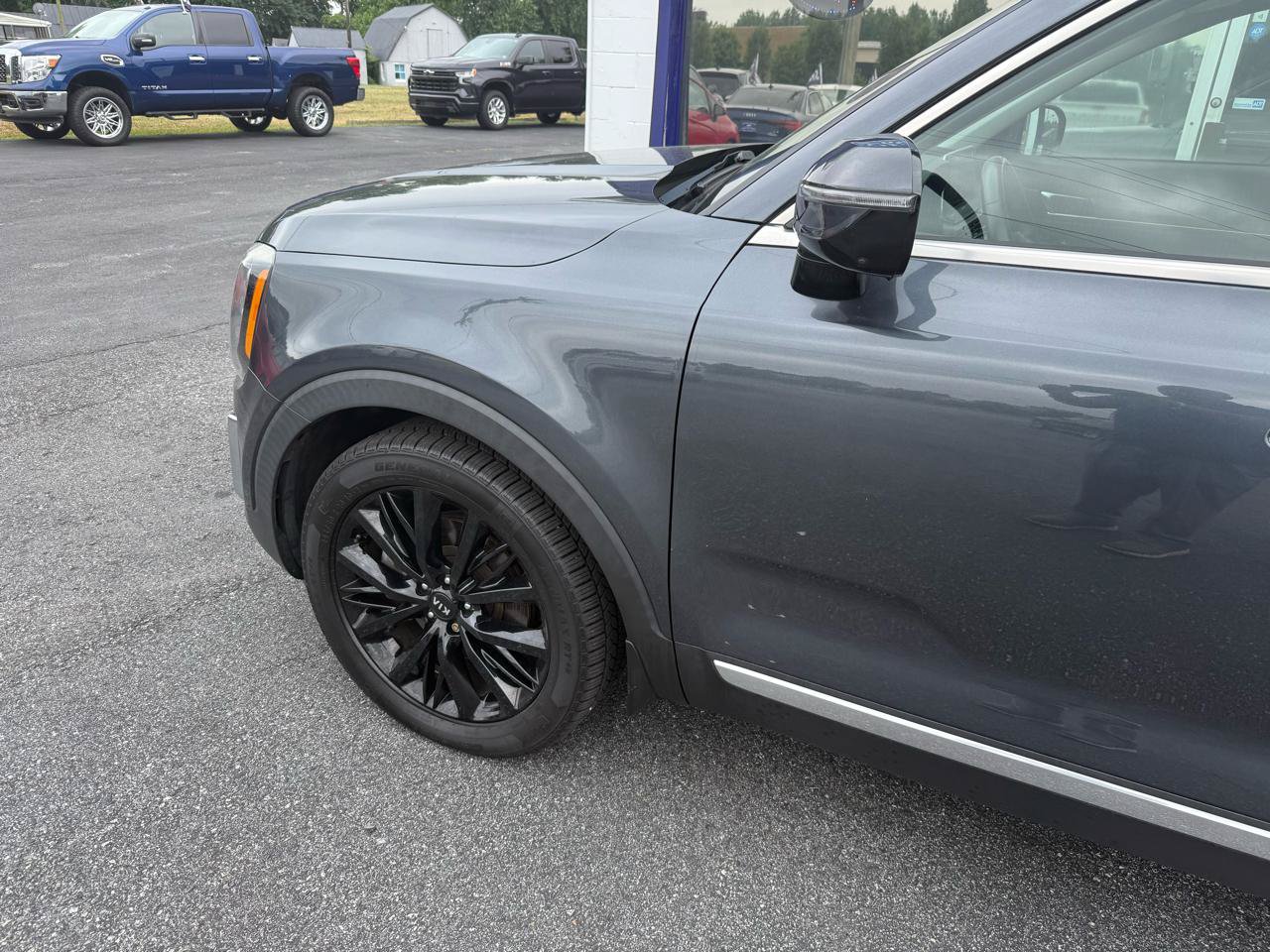 Used 2020 Kia Telluride SX w/ Towing Package AWD/4WD image 4