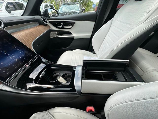 Used 2023 Mercedes-Benz GLC 300 4MATIC image 27